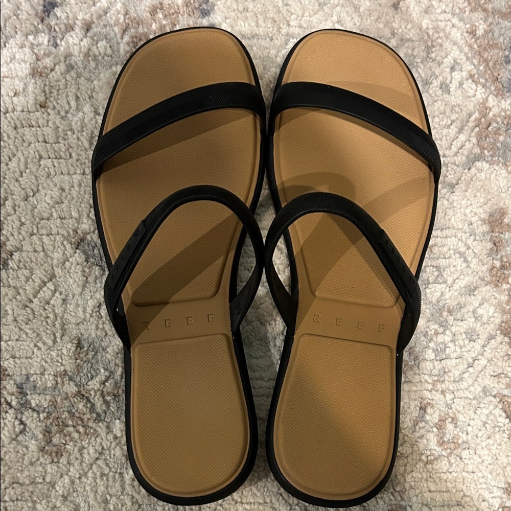 Reef Water Willow Marina Sandals Size 9